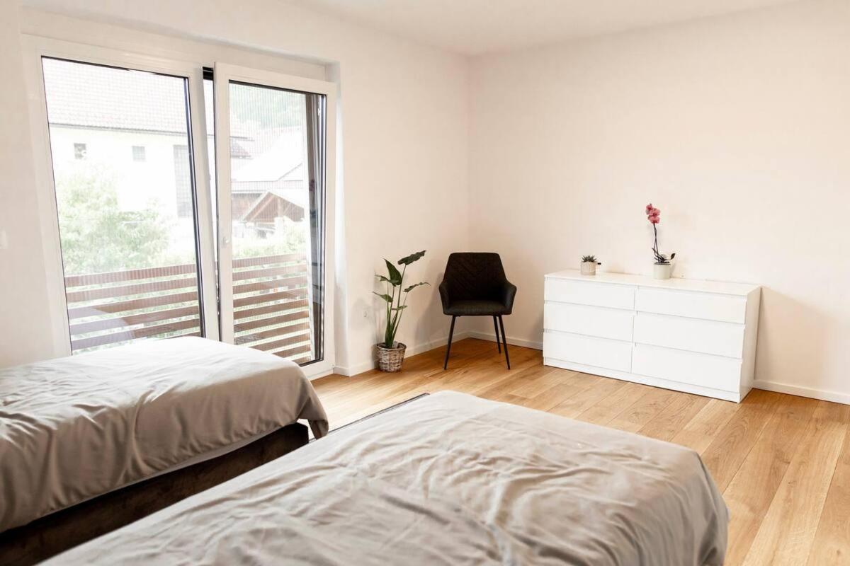 Aura Apartments ゴレンスカ地方 エクステリア 写真
