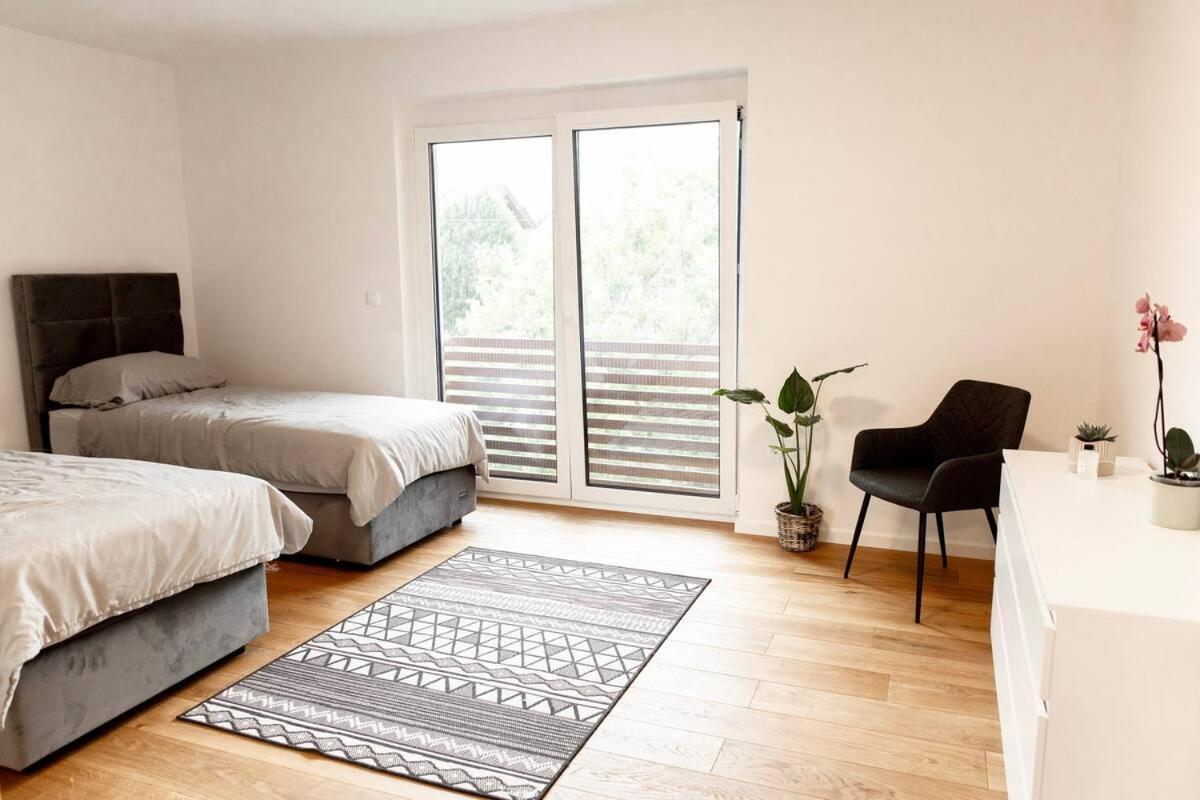 Aura Apartments ゴレンスカ地方 エクステリア 写真