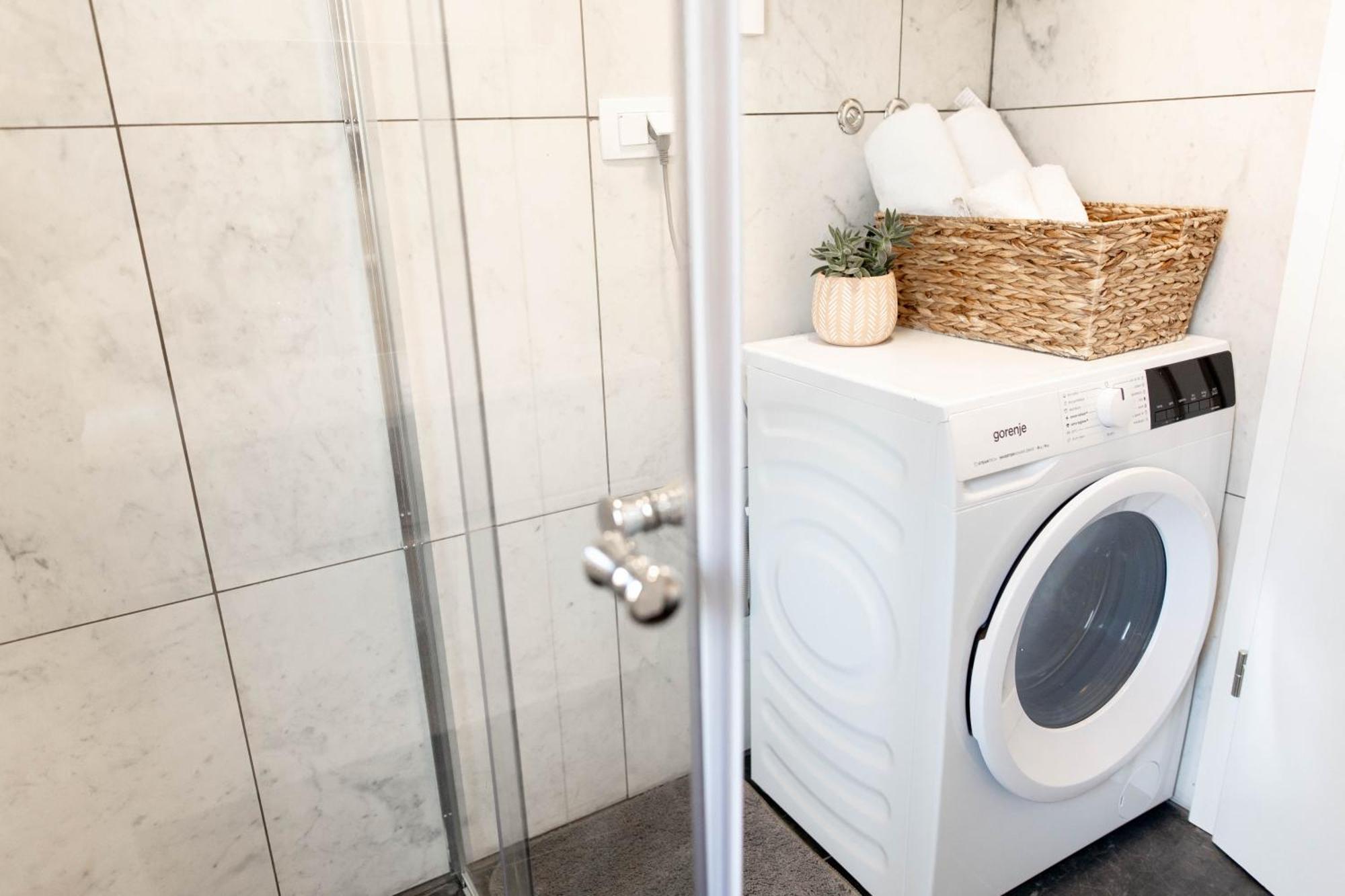 Aura Apartments ゴレンスカ地方 エクステリア 写真