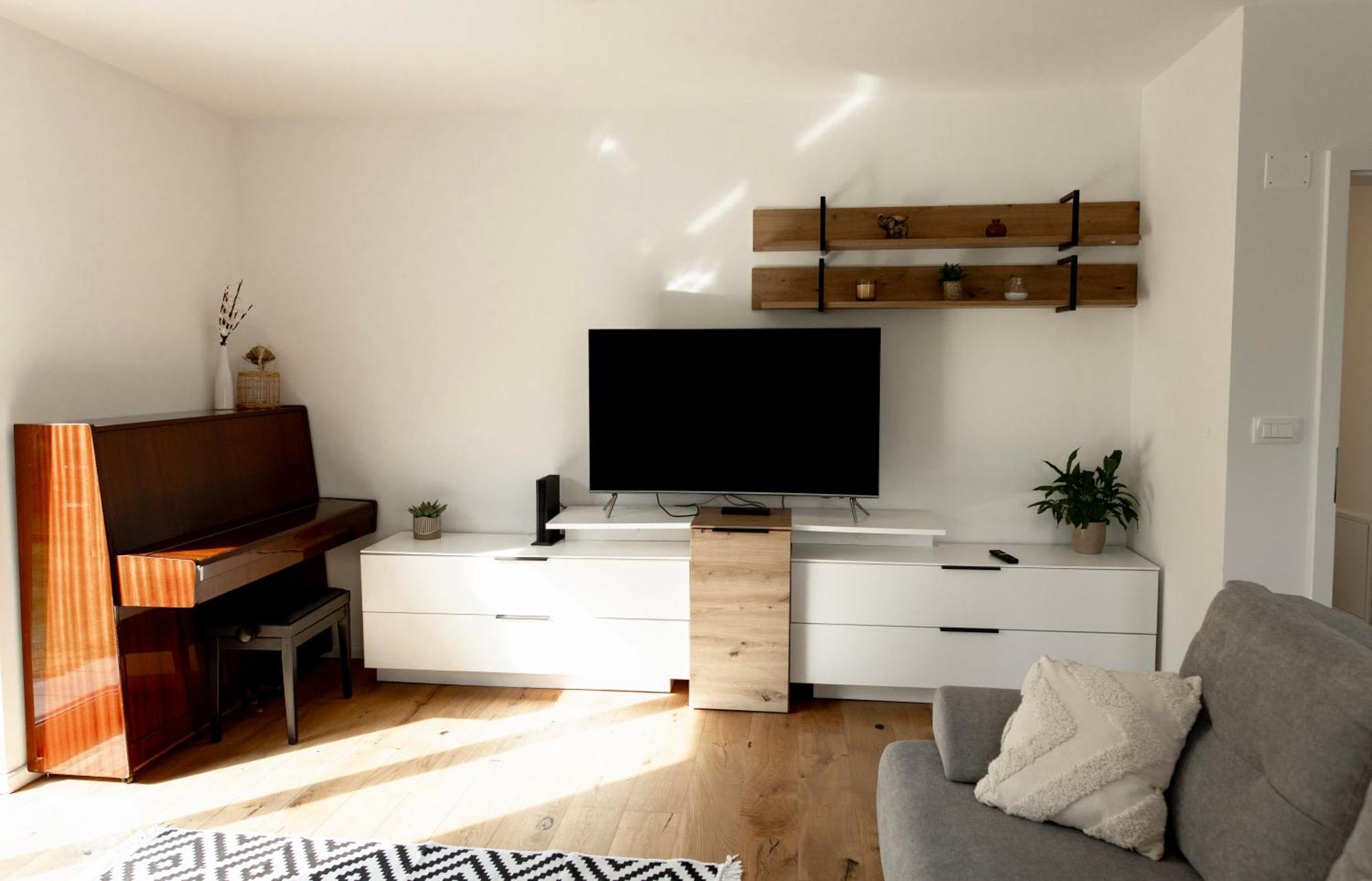 Aura Apartments ゴレンスカ地方 エクステリア 写真