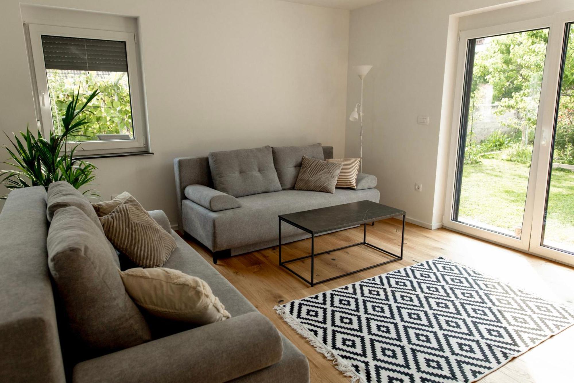 Aura Apartments ゴレンスカ地方 エクステリア 写真